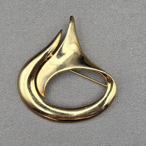 Vintage Gold Tone Modernist Abstract Pointed Swirl Brooch Pin 2" Wide